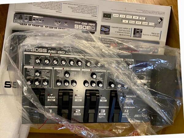 BOSS ME-80 MultiEffect Pedal