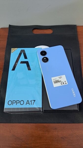 Smartphone OPPO A17 Blue