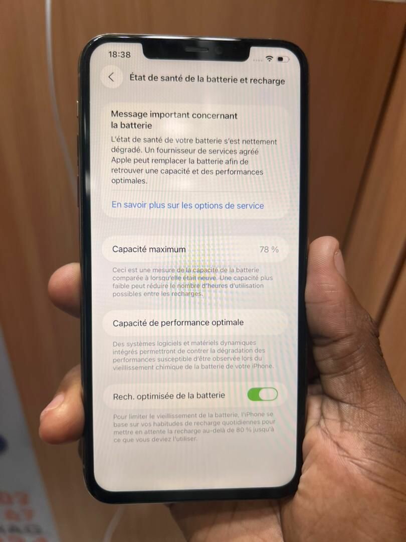 11 pro max tout es dorigine