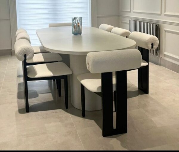 Table à manger moderne