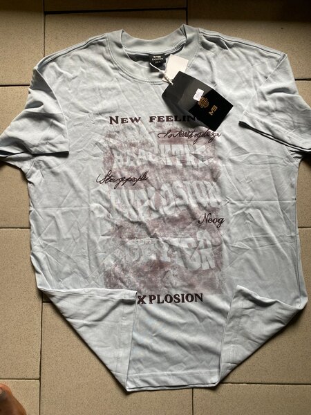 T-shirts tendance graphiques unisexes