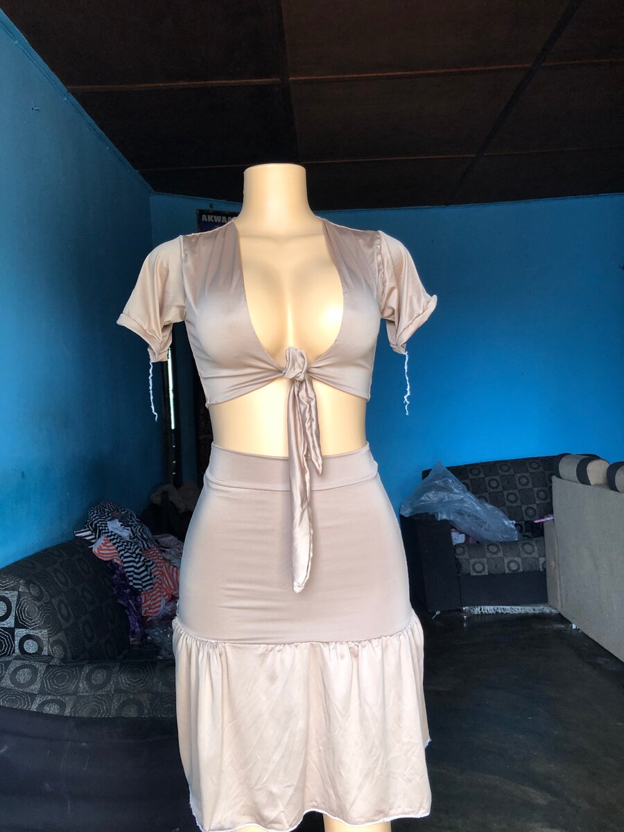 Robe d'été à rayures chic