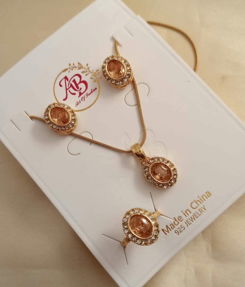 Ladies chain earring set