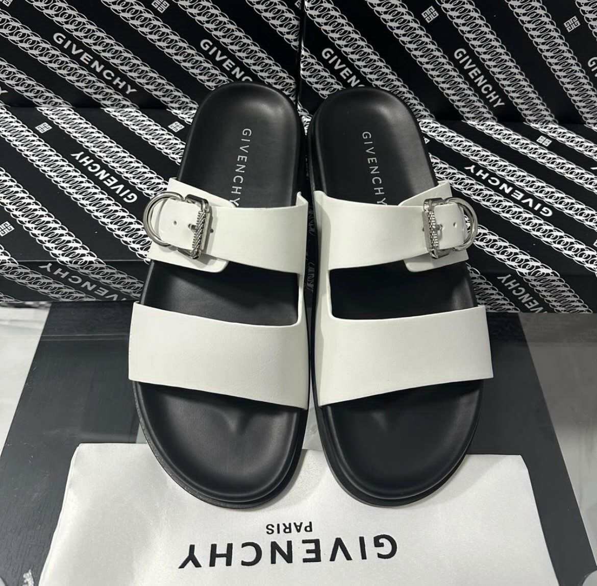 Sandales Givenchy homme