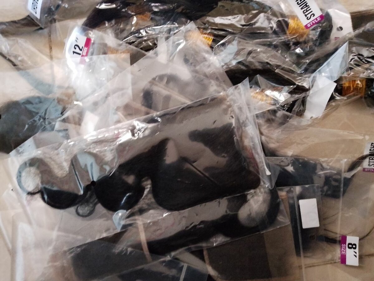 Hair bundles and closures