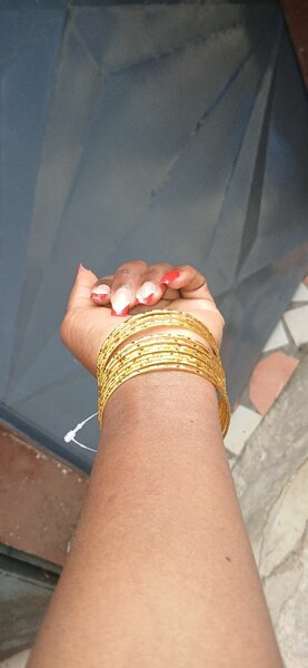 Bracelet doré élégant