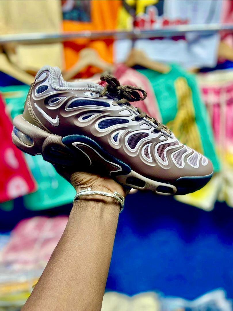 Baskets Dynamique Air Nike