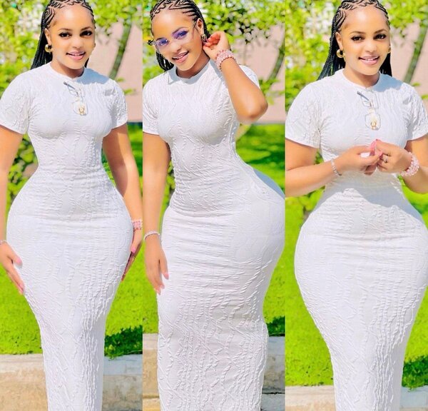 Robe moulante blanche élégante
