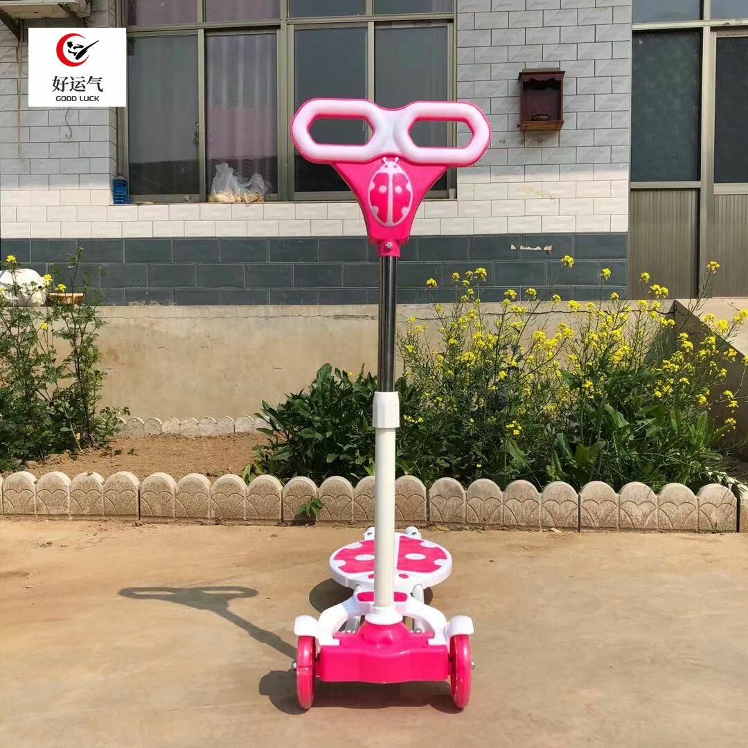 Trottinette Enfant Rose Réglable