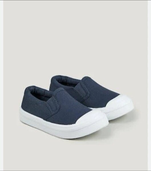 Footwear for size7-8(24-26)for boys available