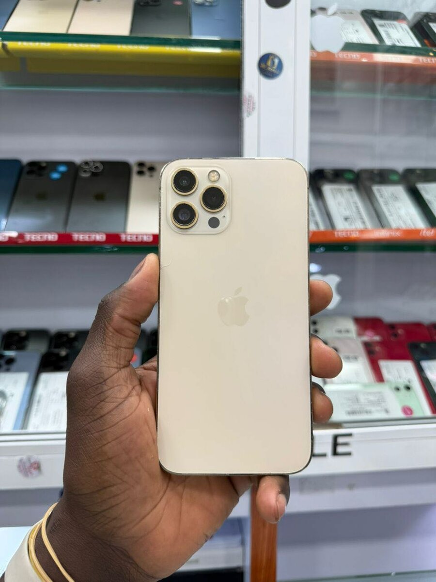 12 pro max 128giga sans id