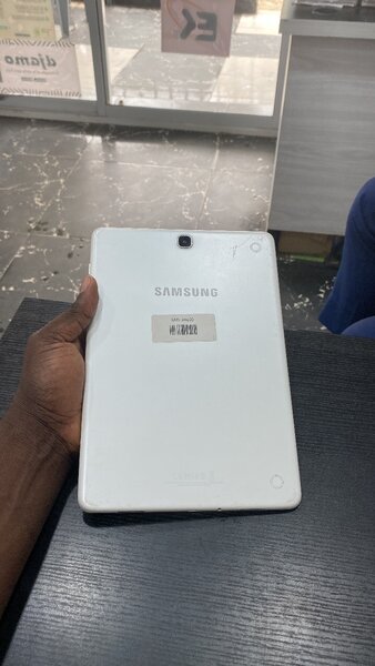Tablette Samsung 9,8 pouces