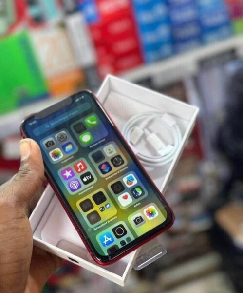 iPhone XR