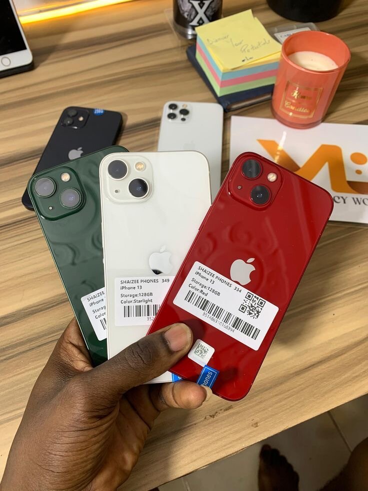 iPhone 128 Go Diverses Couleurs