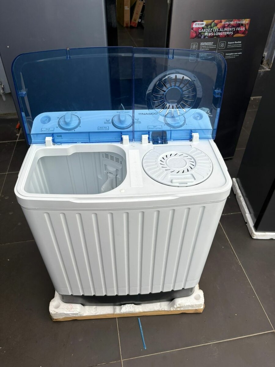 Machine à laver semi-automatique