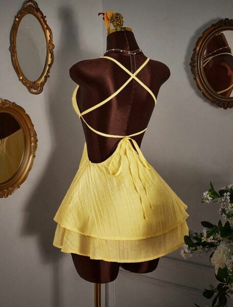 Robe d'été jaune glamour