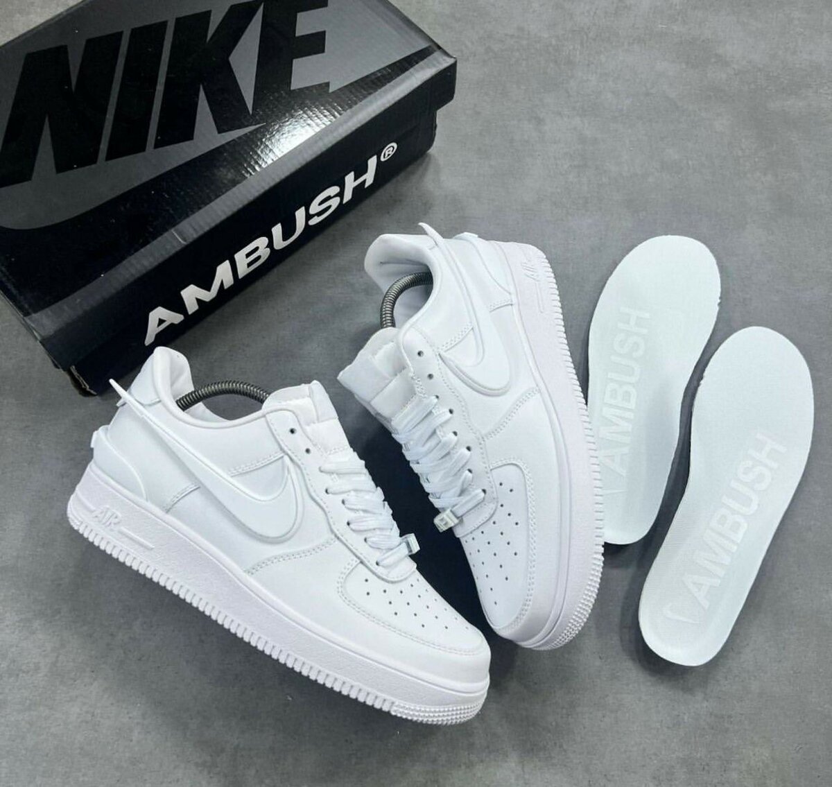 NIKE AIRFORCE AMBUSH