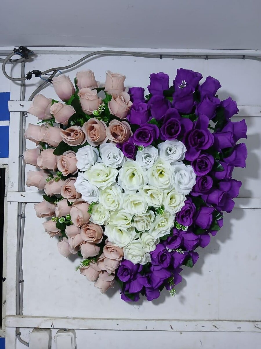 Couronnes de fleurs artificielles