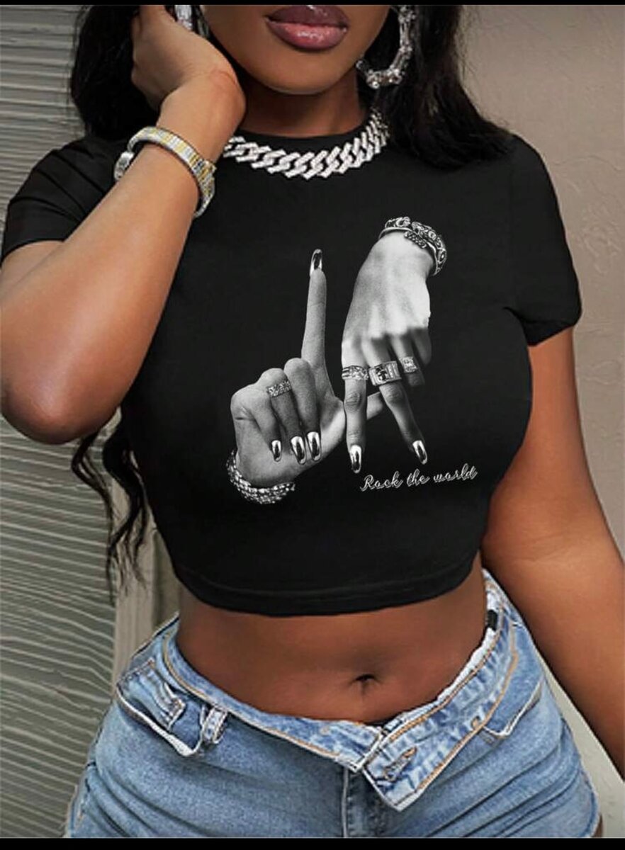 Crop tops graphiques tendance