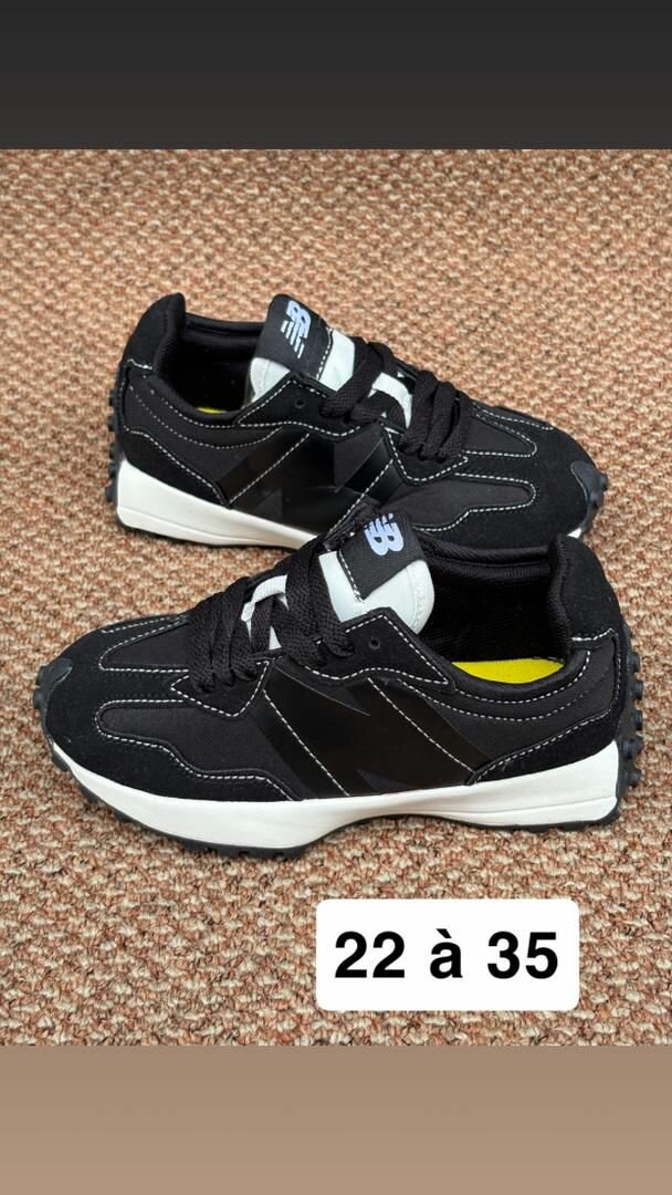 Baskets enfants de pointure 22