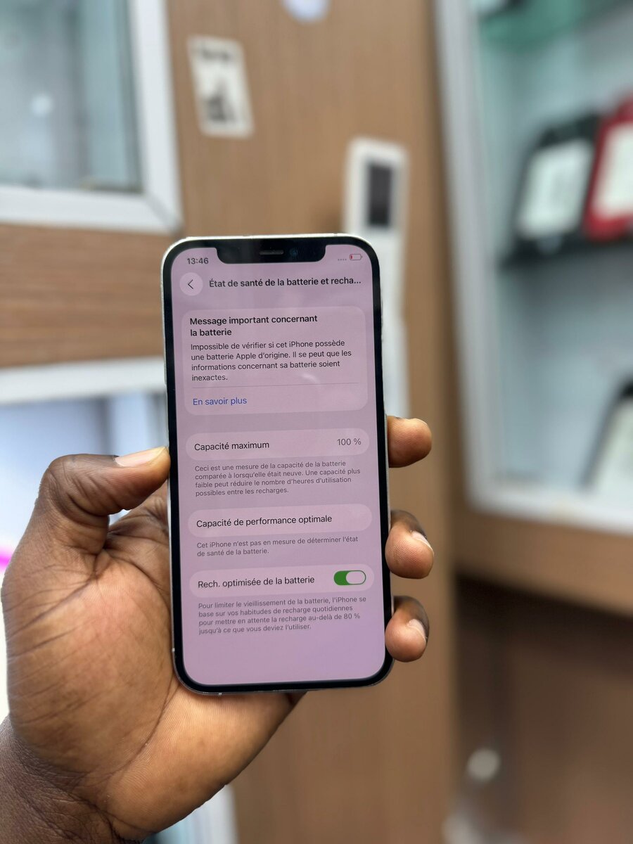 12 pro 128Go retour Casi juste