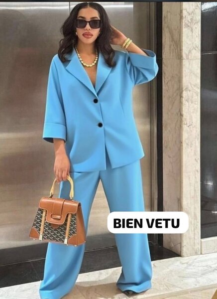 Costume élégant oversize