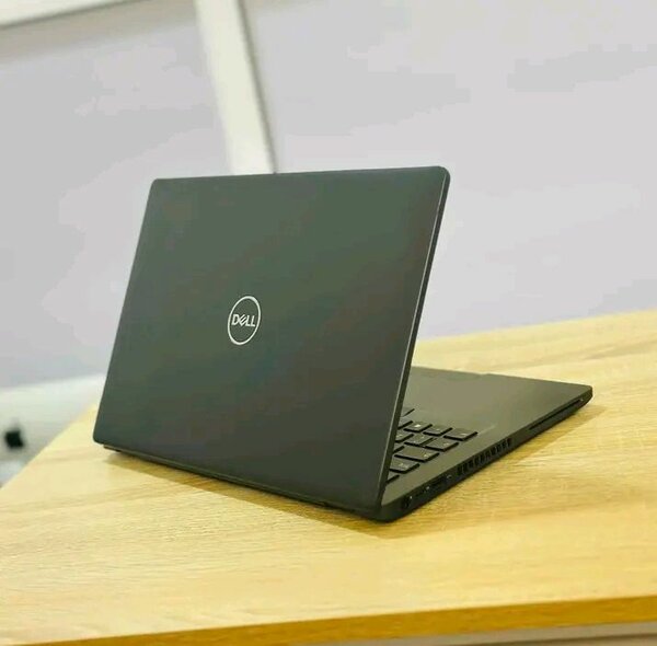 Ordinateur portable Dell Pro