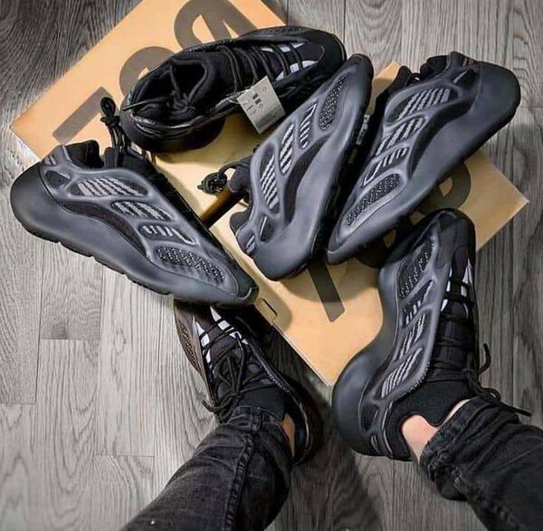 Yeezy V3