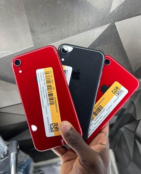 iPhone XR 64giga Casineuf importés très propre