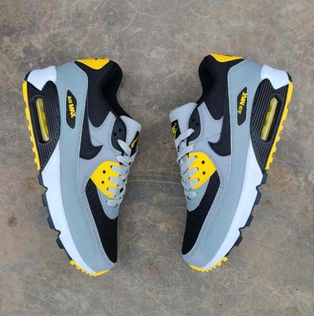 Baskets Air Max Noir et Jaune