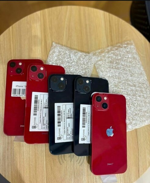 iPhone 13
