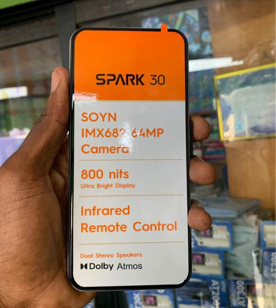 Smartphone Tecno Spark 30 64MP