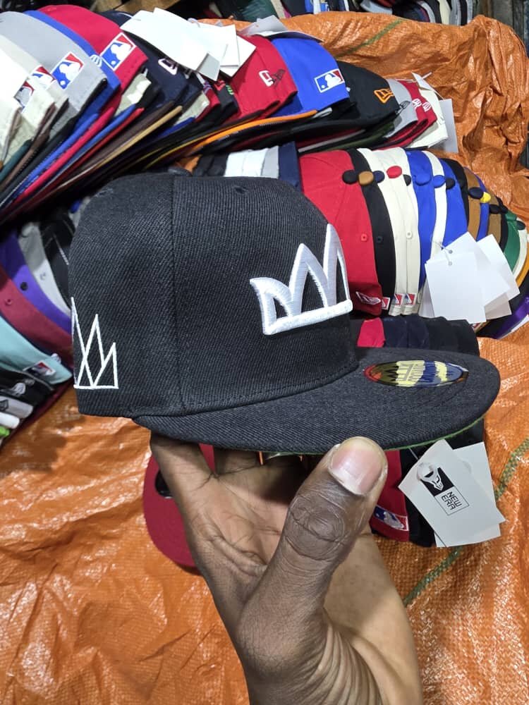 Casquette Snapback Couronne Noire