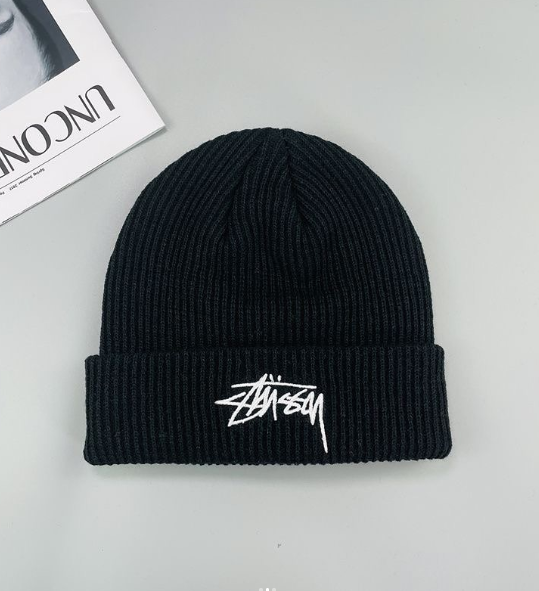 Шапочки Stussy 🖤