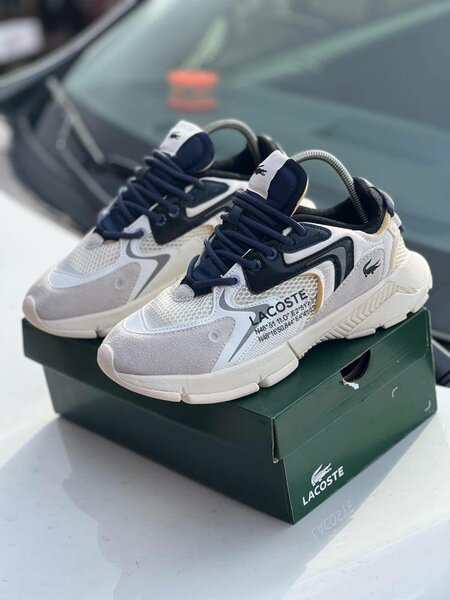 Sneakers Lacoste Homme Modernes