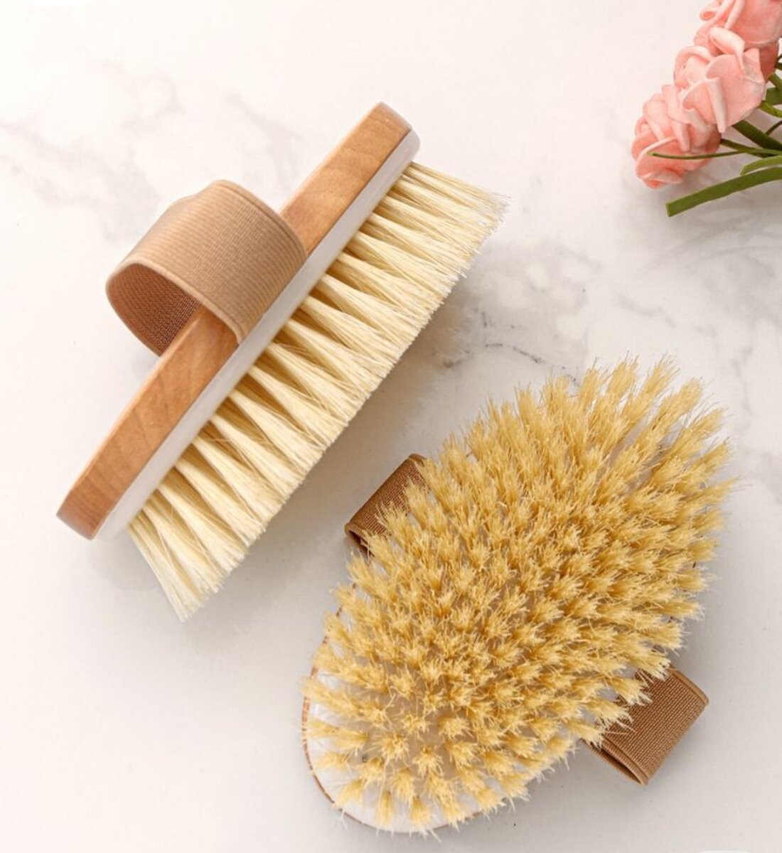 Brosse a sec et  exfoliante