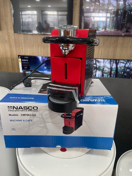 Machine à café compacte Nasco