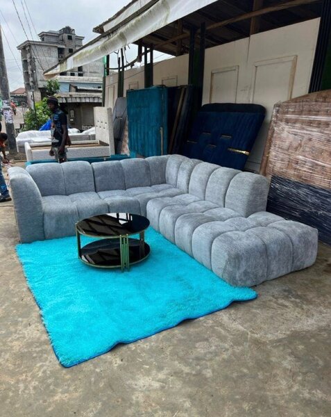 Canapé d'angle moelleux gris