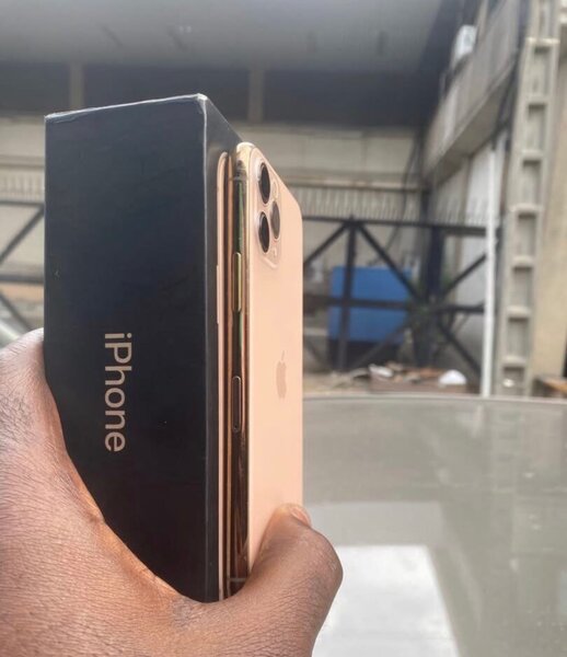 iPhone 11 Pro Or - 256 Go