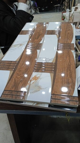 Frant tile