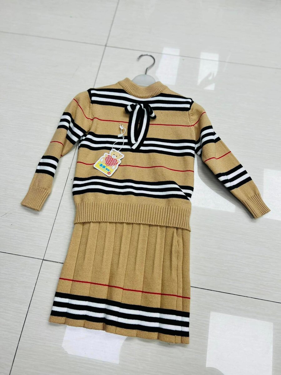 Set for girl, skirt + sweater, age 1-10 years