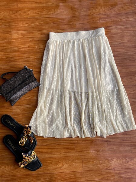 Mesh skirt