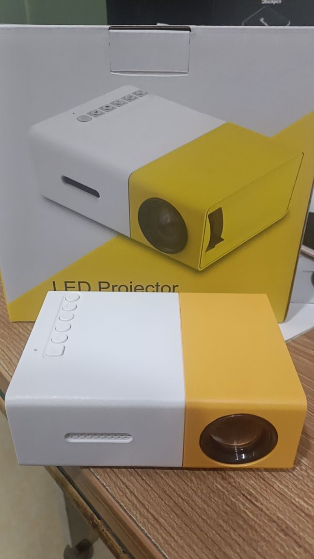 Mini projecteur video HD