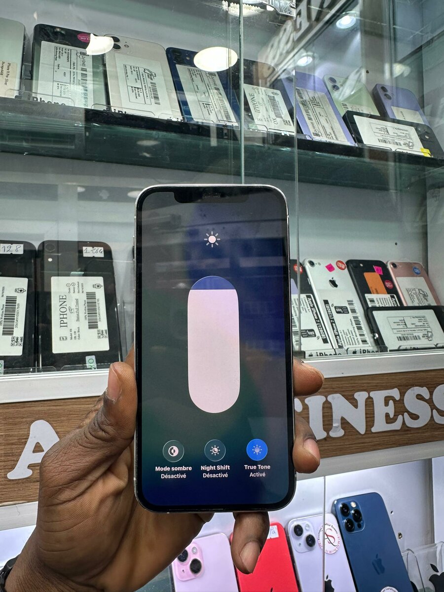 12 pro 128Go tout dorigine