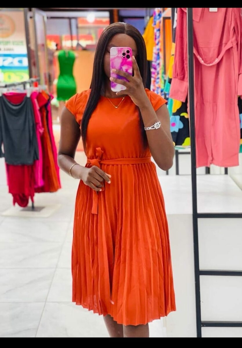 Women's summer dress, pleated skirt