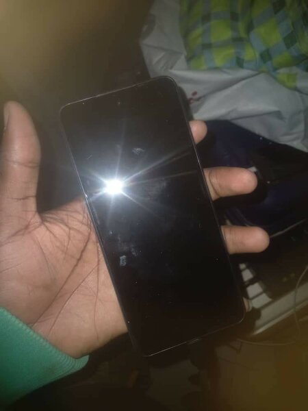 Smartphone Tecno Spark 20