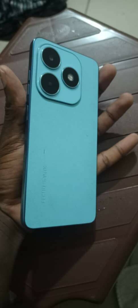 TECNO Spark 20 128GB