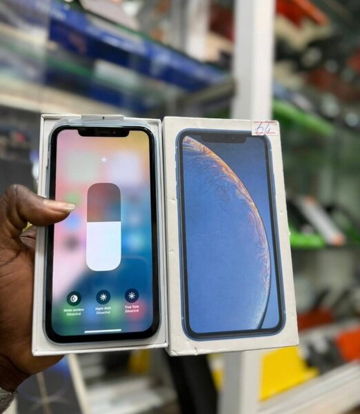 iPhone XR Bleu Neuf