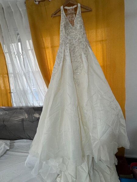 Davids bridal Ivory dress