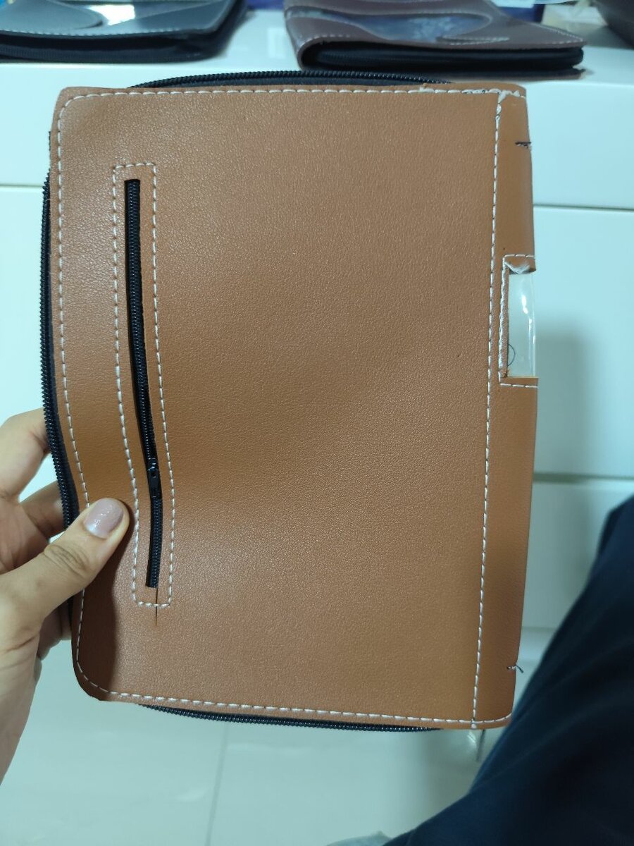 Pochette de Documents Cuir Élégant